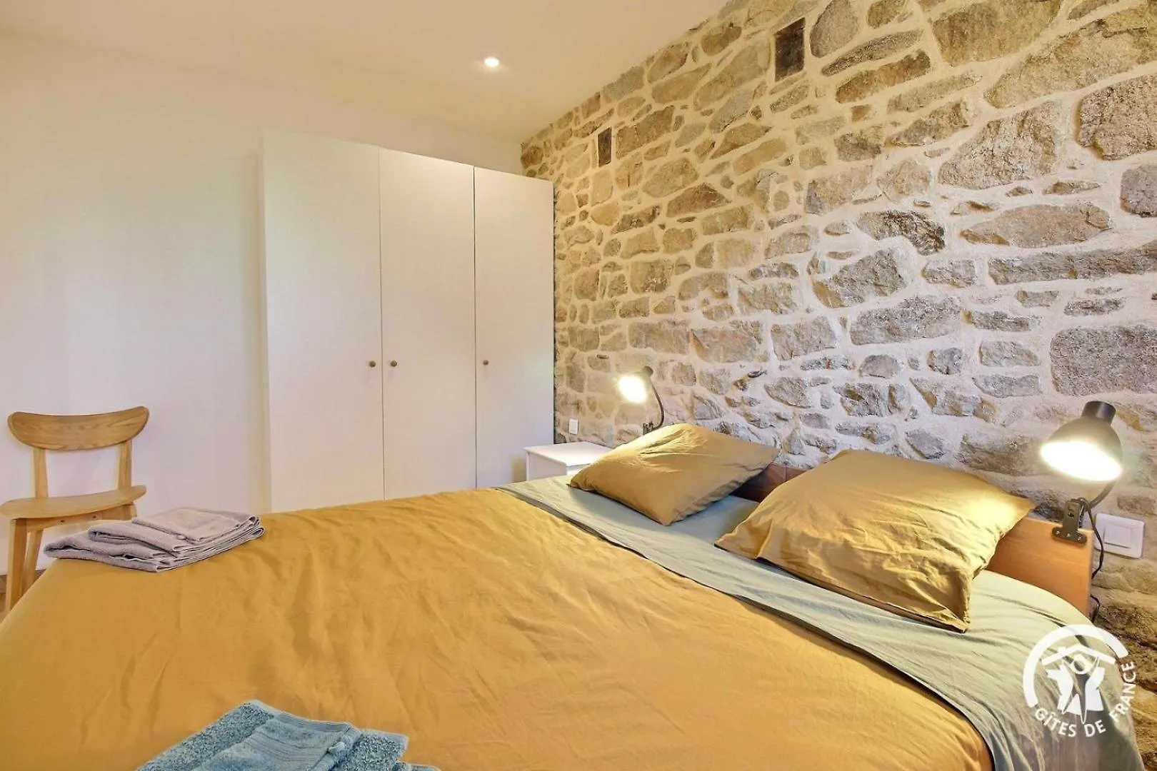 Gite Le Liorh 5/6 Pers Plumergat 度假居