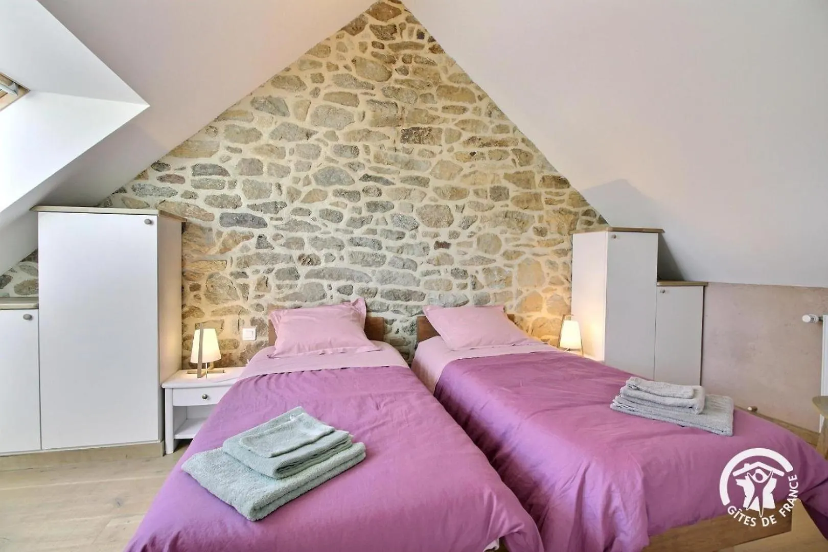 Gite Le Liorh 5/6 Pers Plumergat 法国